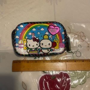 Hello kitty lounge fly small pouch